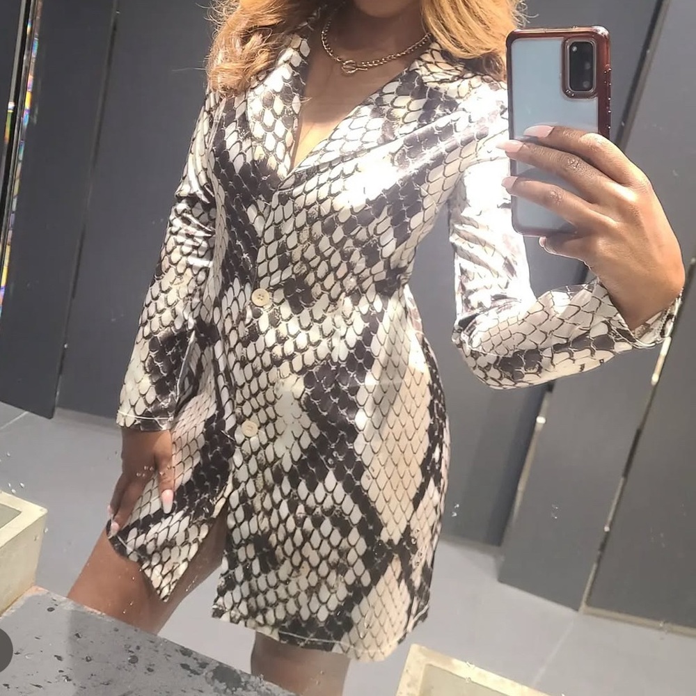 Blazer Dress | Pretty Little Thing | Size SMALL